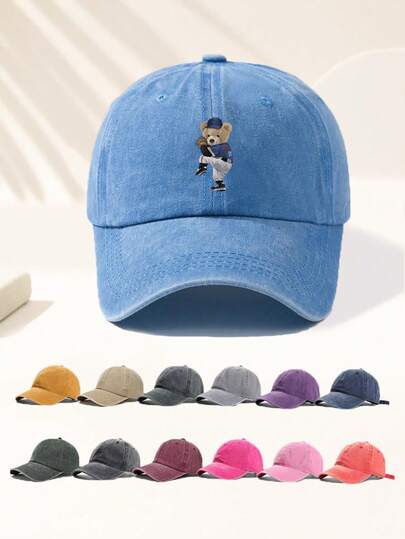 这款男女皆宜的嬉皮风棒球帽印有“纽约熊”图案。它采用复古水洗工艺，同时也是一顶可调节的户外遮阳帽，适合旅行、度假、运动、海滩郊游和校园生活。它具有Y2K风格，可以作为老爹帽、妈妈帽或情侣帽佩戴，是节日礼物的绝佳选择。