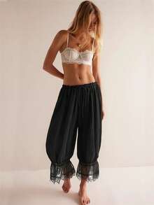 Women Lace Trim Long Bloomers Elastic Mid Rise Ruffle Pantaloons Cropped Flared Slips Pants Loungewear Summer Pettipants Capri Bottoms - màu đen - Xem 1