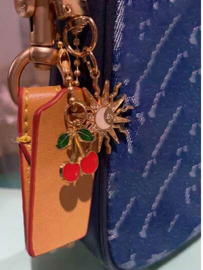 1pc Charming Sunflower Keychain With Rhinestone Design, Sun, Moon, Star Pendant Bag Charm, Faux Crystal Sunflower, Sun, Star, Moon Keychain Decoration For Student Backpack