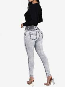 1 chiếc quần jeans dáng ôm được nâng cấp, xử lý bằng kỹ thuật giặt đặc biệt, thích hợp cho kỳ nghỉ hoặc phong cách thường ngày. - Màu Xám nhạt - Xem 6