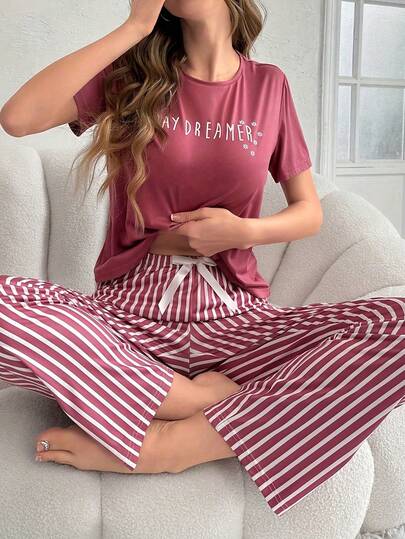 两件套女士休闲舒适字母印花短袖条纹裤睡衣套装