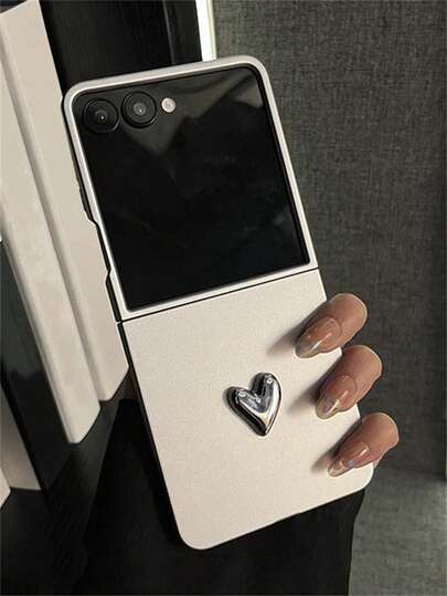 Luxury 3D Heart Silver Metallic Paint Matte Folding Phone Case Compatible With Samsung Galaxy Z Flip 7 ZFlip6 ZFLIP5 Zflip4 Zflip3 5G Simple Skin Feel Protect Back Cover