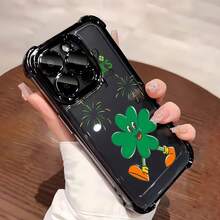 El diseño de la funda para teléfono Shamrock Celebration Cartoon presenta un alegre trébol verde con divertidos zapatos naranjas y fuegos artificiales festivos de fondo. Esta divertida y vibrante funda es compatible con  17,  16 Pro Max,  15 Pro Max,  13 y  12. Fabricada con TPU resistente, ofrece una protección excepcional contra golpes y caídas. Un regalo encantador para familiares, amigos, celebraciones del Día de San Patricio o una sorpresa encantadora para cualquier ocasión. Perfecta para cumpleaños, festividades o simplemente para alegrar el día. - Negro - Ver 4