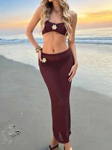 MORI 2026 Spring/Summer New Bohemian Style Women's 2-Piece Set, Includes Strapless Cropped Knit Top In Burgundy And Pencil Skirt Or Maxi Skirt, Featuring Heavy Metal Flower Buttons, American Bombshell Style, Gentle And Elegant, Suitable For Dates, Beach Vacations, Seaside Walks - Burgundy - View 7