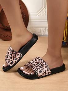 New Leopard Print Slippers For Women, Lightweight, Personalized, Fashion Versatile, Comfortable, Soft, Breathable, Non-Slip House Slippers With Shock Absorption - Brown - View 11