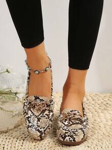 2025春夏新款蛇纹金链女士休闲百搭舒适透气软底平底鞋 - 米色 - 查看 2