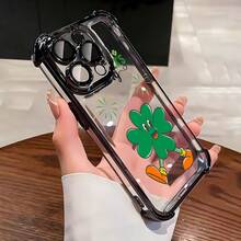 El diseño de la funda para teléfono Shamrock Celebration Cartoon presenta un alegre trébol verde con divertidos zapatos naranjas y fuegos artificiales festivos de fondo. Esta divertida y vibrante funda es compatible con  17,  16 Pro Max,  15 Pro Max,  13 y  12. Fabricada con TPU resistente, ofrece una protección excepcional contra golpes y caídas. Un regalo encantador para familiares, amigos, celebraciones del Día de San Patricio o una sorpresa encantadora para cualquier ocasión. Perfecta para cumpleaños, festividades o simplemente para alegrar el día. - Negro - Ver 3
