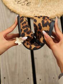 Women's Fashion New Flat Square Toe Mary Jane Leopard Print Casual Outdoor Slip-On Shoes, Suitable For Commuting, Office, Outdoor, Home, All Seasons - Leopard Print - View 6