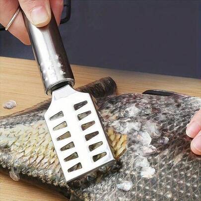 1pc Stainless Steel Fish Scale Remover, Professional Kitchen Tool, Quickly And Easily Removes Fish Scales And Gills, Fish Scaling Tool, Ideal Gift For Holidays, Wives And Mothers [Random Style/Color Sent]