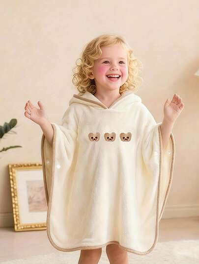 1条超柔软儿童浴巾，可爱卡通图案，厚实面料，吸水性强，适合0-8岁宝宝，是万圣节、圣诞节、秋季感恩节送给宝宝的理想礼物。