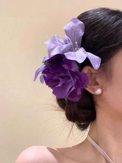 1 pieza Pinza para el cabello con flor de lirio púrpura bohemia para mujer, accesorio de cabello floral realista, elegante, minimalista y versátil para uso diario, casual, fiesta, trabajo, vacaciones, lavado de cara, maquillaje, combinación de atuendos, regalo del Día de San Valentín