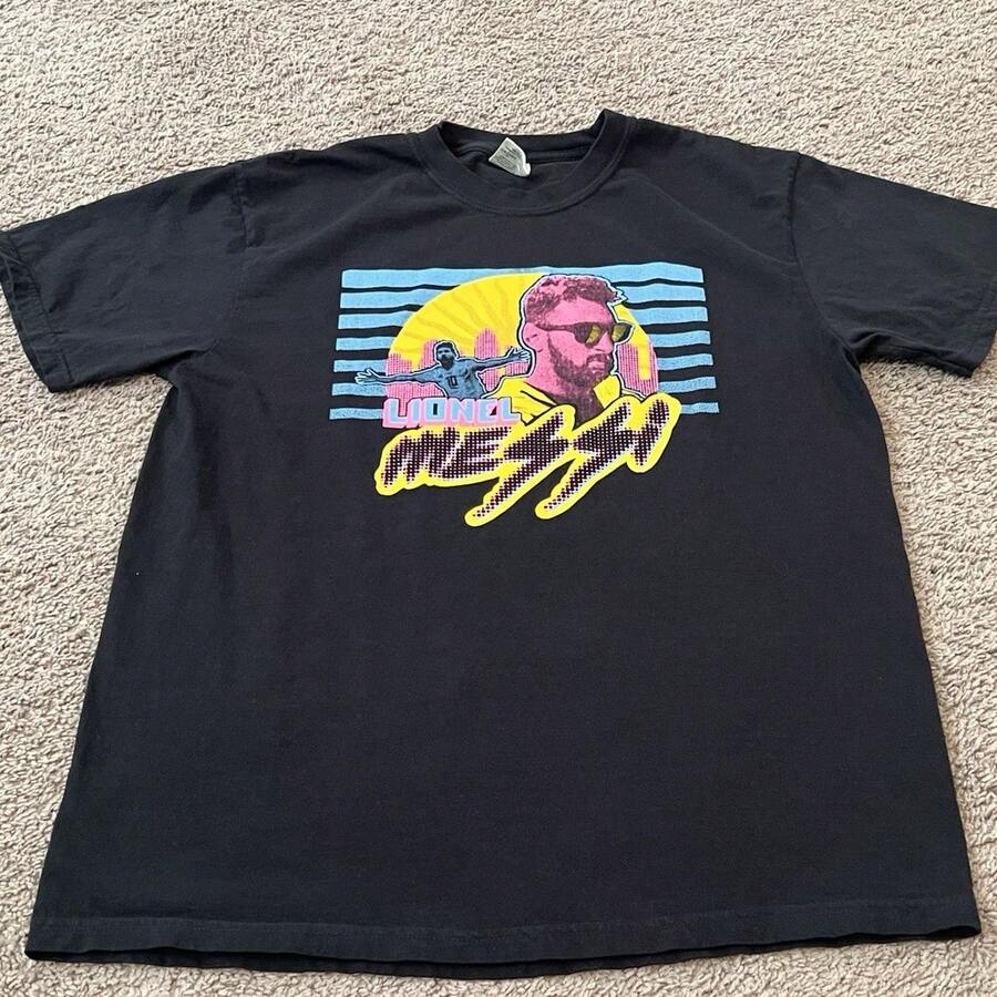 Lionel AMessi Soccer Plater Miami Vice Theme Black T Shirt Size Large - 黑色 - 查看 1