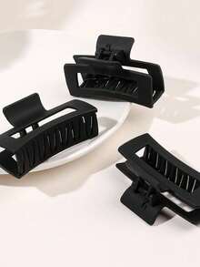 2/4pcs Women's Fashion Black Square Hollow Plastic Hair Claw Clips Holiday Essential Hair Accessories Summer Beach Hair Clips - Black - View 4