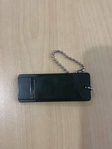 2个高品质聚乙烯三频户外求生哨，适用于紧急救援、高频遇险信号、地震救援和急救 - 耐用、防水、小巧设计