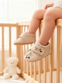 女婴玛丽珍平底鞋，适合婴幼儿公主婚礼礼服鞋，适合婴幼儿学步鞋和公主礼服鞋。 - 米色 - 查看 14