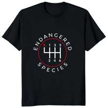 Camiseta de hombre con estampado de humor de caja de cambios manual de especies en peligro de extinción, camiseta gráfica de amantes de los coches, ropa de calle - Negro - Ver 1