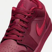 女款 WMNS AIR JORDAN 1 LOW SE 篮球鞋，低帮，IB7012-600 - 紅色 - 查看 6