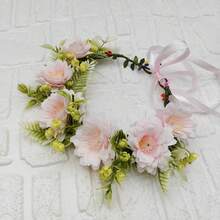 1 قطعة شريط رأس بزهرة وردية للنساء، شريط رأس بزهرة شاي مزيف متعدد الاستخدامات، مناسب للعروس والوصيفة والشاطئ والتصوير الخارجي والأداء والتيجان والتيارات والتاج والزي الرسمي والزفاف - وردي - مشاهدة 5