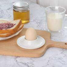 1pc Egg Holder, Egg Cup, Round/Square Egg Tray, Plastic Western Style Egg Cup - Multicolor - View 3