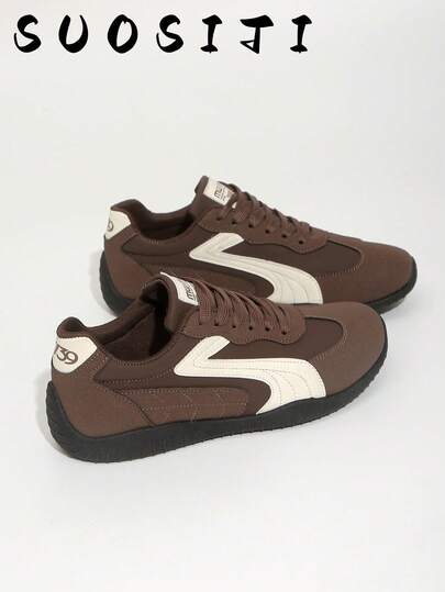 Women's Comfortable Lightweight Black Flat Non-Slip Outdoor Sports Casual Student Running Sneakers