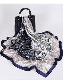 Lenço Cetim Para Cabeça Pescoço Bolsa Moda Fashion Padrão Retrô 90cm x90cm Azul-marinho - Azul Marinho - Visão 6