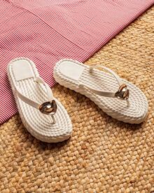 Women's Flip-Flop With Braided Oval Pendant, Morocco Cloud Design, EVA Sandal With 2 Braids, Platform, Orthopedic, Soft, Comfortable. - 中間是白色編織吊飾. - 查看 2