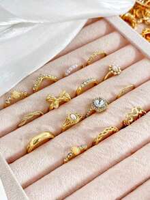 15枚波西米亚风蝴蝶结叠戴戒指，时尚百搭，适合日常、节日、派对等各种场合，是送给女性的理想礼物。 - 金色 - 查看 2