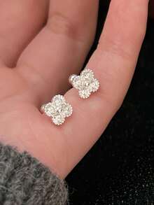 1 Pair Silver Plated Zirconia Clover Stud Earrings, Elegant & Minimalist Style For Women - Earrings - View 3