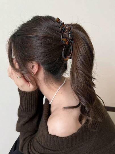 1pc Butterfly Banana Hair Clips For Women Cute Hair Clips Summer Hairclips Hair Styling Accessories Banana Clip Barrettes For Women Twist Claw Clips Hairstyle Decorative Hairclip