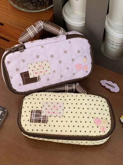 1個 かわいいハート型キルティング ペンケース、Ins風 大容量 学生用ペンボックス、学校必需品収納、多機能収納バッグ、デスクトップ収納バッグ、メイクブラシ収納バッグ、ポータブルメイクアップバッグ、ペン、消しゴム、定規、ブラシ、化粧品その他文具収納に適し、クラスメイトや先生への贈り物、新年のギフト、誕生日ギフト