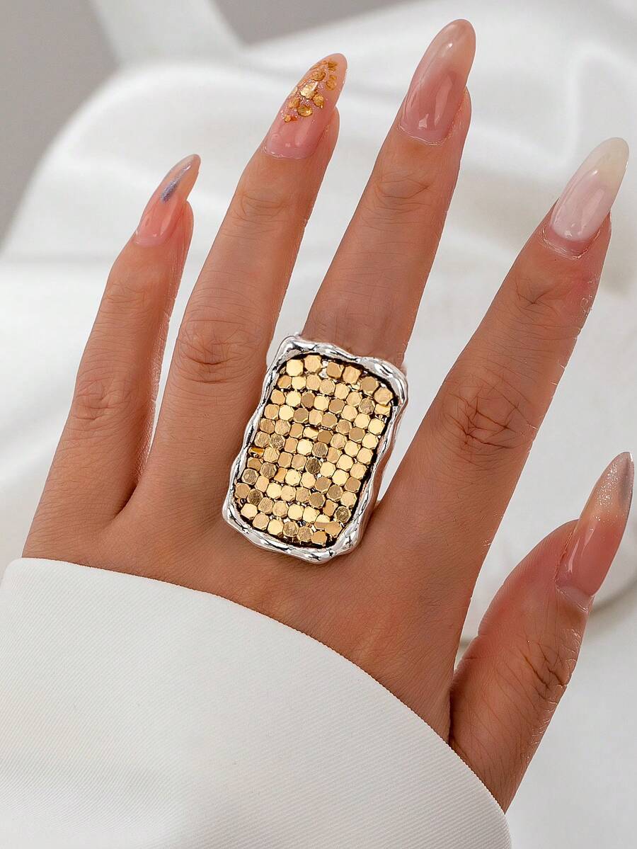 1pc Vintage Thick Exaggerated Ring, Minimalist Oversized Ring, Suitable For Women's Daily Wear - Multicolor - View 1