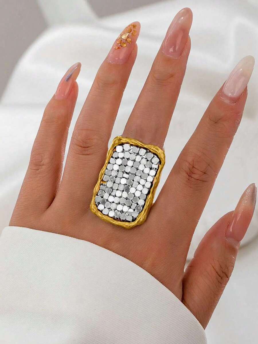 1pc Vintage Thick Exaggerated Ring, Minimalist Oversized Ring, Suitable For Women's Daily Wear - Silver - View 1