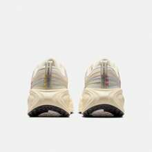 Women's Nike Vapormax Plus Running Shoes, Low-Top IQ1154-161 - Yellow - View 4