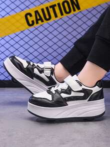 1 Pair Children's Sports Shoes With Wheels, 4-Wheel Rollerskate Sneakers - Black and White - View 7