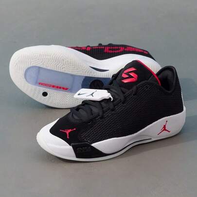 Nike 男士篮球鞋 JORDAN LUKA 77 PF，舒适轻便，休闲户外篮球鞋 IF1611-001