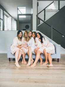 Áo choàng cưới bằng satin thiết kế riêng, tay lửng, áo choàng cưới cho phù dâu thiết kế riêng, áo choàng satin cá nhân hóa, áo choàng cưới thiết kế riêng, áo choàng chuẩn bị cho phù dâu, áo choàng dự tiệc cưới, áo choàng viền ren, áo choàng thêu tên theo yêu cầu, quà tặng áo choàng cưới - Nhiều màu - Xem 7