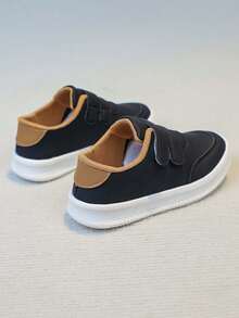 1双男女通用简约低帮运动鞋，软底防滑休闲童鞋，时尚百搭学生跑步鞋，适合所有季节 - 黑色 - 查看 8