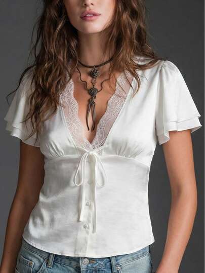 Women's Elegant Spring/Summer New Lace Patchwork V-Neck Short Sleeve Blouse, Lace Trim Patchwork, Can Be Worn As Undershirt Or Standalone, Fashion New Item, Business Office, Casual Gathering, Street Style, Solid Color Lace Patchwork V-Neck Short Sleeve Blouse, Single Piece, Daily Office, Travel, Airport, Tea Party, Date, Spring/Summer