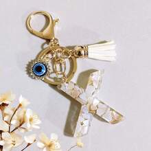 1个米色字母钥匙扣，恶魔之眼钥匙扣，流苏包饰吊坠，派对礼品 - 米色 - 查看 14