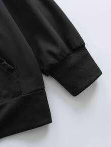 Plus Size Heart And Love Print Sweatshirt, Casual Long Sleeve Pullover With Pockets, Suitable For Autumn And Winter Season, Plus Size Clothing For Women,Suitable For Daily Wear, Going Out, Party, School, Attending Music Festivals, Vacation, Commuting. Can Be Given As A Gift To Family, Boyfriend,Girlfriend, Friends,Girls Winter Clothes,Essentials Sweatshirt - Black - View 3