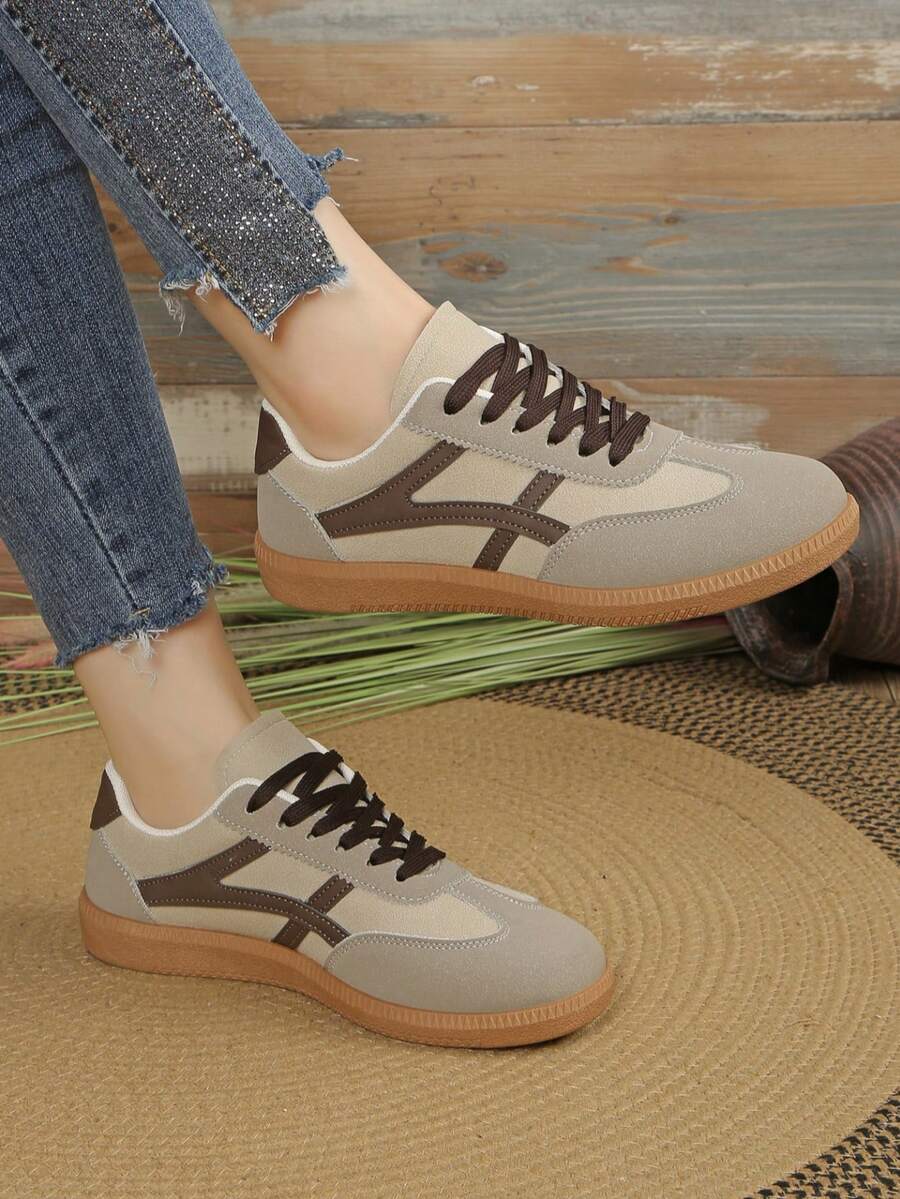 Giày thể thao phối màu - Giày thể thao thường ngày phối màu - Buộc dây, nhẹ, mỏng. Đế mềm - Đi bộ, trượt patin, mặc hàng ngày - Dành cho nữ - Thoải mái, thời trang, đa năng - Bước vào phong cách và sự thoải mái - Màu be - Xem 1