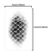 Herbal Waterproof Temporary Tattoo Stickers, Snake Scale Pattern For Hands, Shoulders, Neck, Unique Waterproof Artistic Tattoo Stickers, Horror Scale High-End Dark Style Waterproof Realistic Tattoo Stickers For Arms, Legs, Lasting 7-14 Days, Tattoo Stickers For Men, Holiday Decoration - Christmas - View 4