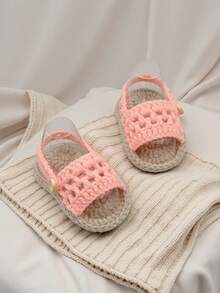 1 Pair Handmade Crochet Infant Sandals, Button Closure, Infant Christening Slippers - Pink - View 5