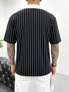 GRDR Fashionable Retro Black & White Vertical Striped V-Neck Polo Shirt, Men's Casual Short Sleeve Top - Black - View 2