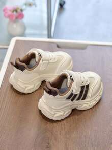 1双休闲运动鞋，鞋面柔软，耐磨防滑轻便鞋底，四季皆宜 - 棕色 - 查看 4