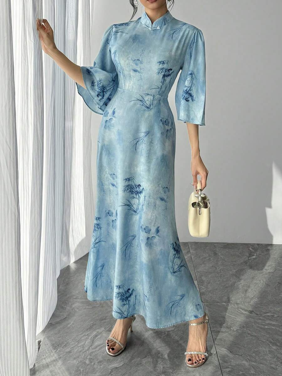 Spring & Autumn New Women's Improved Cheongsam With Wide Flare Sleeves, Loose Sleeves, Half Sleeve, Green Ditsy Floral, Long Slit Maxi Cheongsam Dress, Middle Eastern Arabic Ladies Dress, Festival Dress - Baby Blue - View 1