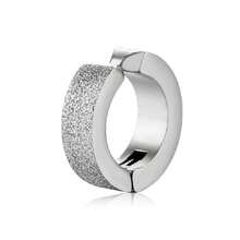 3只夹式耳环，男女通用朋克风不锈钢无耳洞耳环 - 3 件套耳夾套裝 - 查看 5