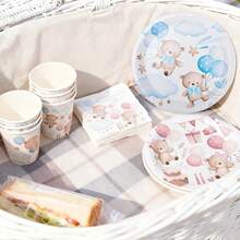 80件套可爱小熊性别揭晓主题一次性餐具套装，包含一次性餐盘、餐巾纸和纸杯，非常适合情人节、露营、露台烧烤、野餐、婚礼、派对和生日、休闲聚会、下午茶等场合，也适合派对装饰和生日装饰。 - 彩色 - 查看 7