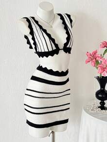 PUMPKIN Sexy Bohemian Style Color-Blocked Striped Crocheted Backless Knit Bra Paired With Ruffled Crocheted Mermaid Hem Fitted Mini Skirt Two Pieces Beach Vacation Swimsuit Cover-Up Valentine's Day Party - Black and White - View 3