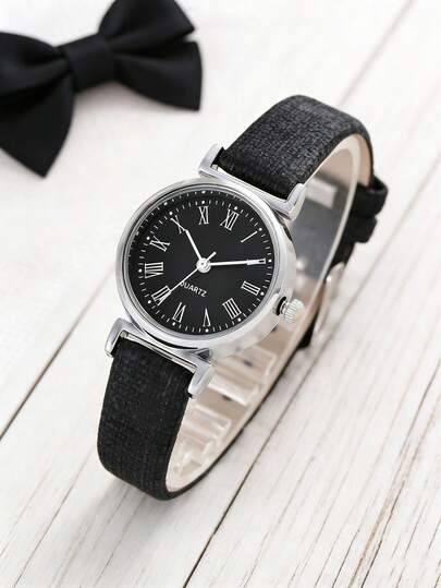 一款小巧精致的腕表，一款充满青春气息的可爱数字罗马数字皮革腕表